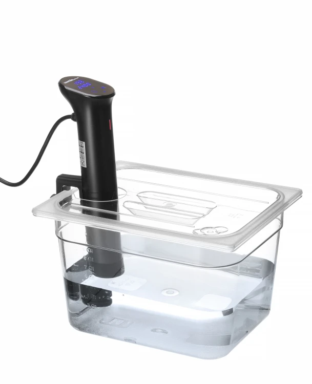 pokrywka-do-pojemnikow-gn-z-otworem-na-cyrkulator-sous-vide-hendi-gn-1-2-transparentny-864210-3.jpg