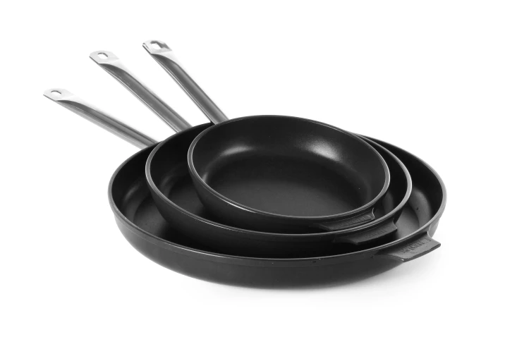 patelnia-titanium-professional-hendi-240mm-629109-2.jpg